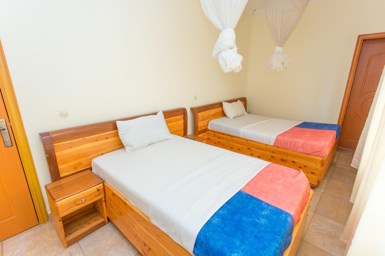 Auberge Saint Jean Leopold Кигали Экстерьер фото